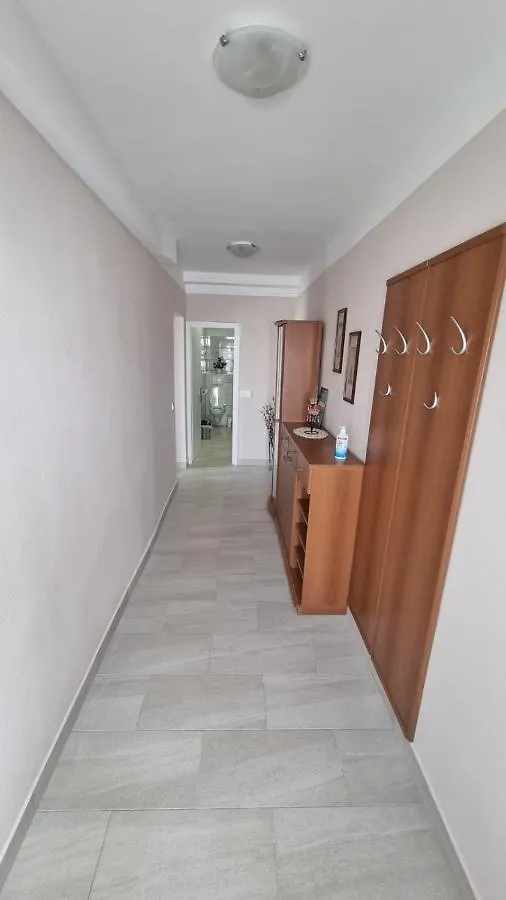Apartments Brozic Krk Town Croazia